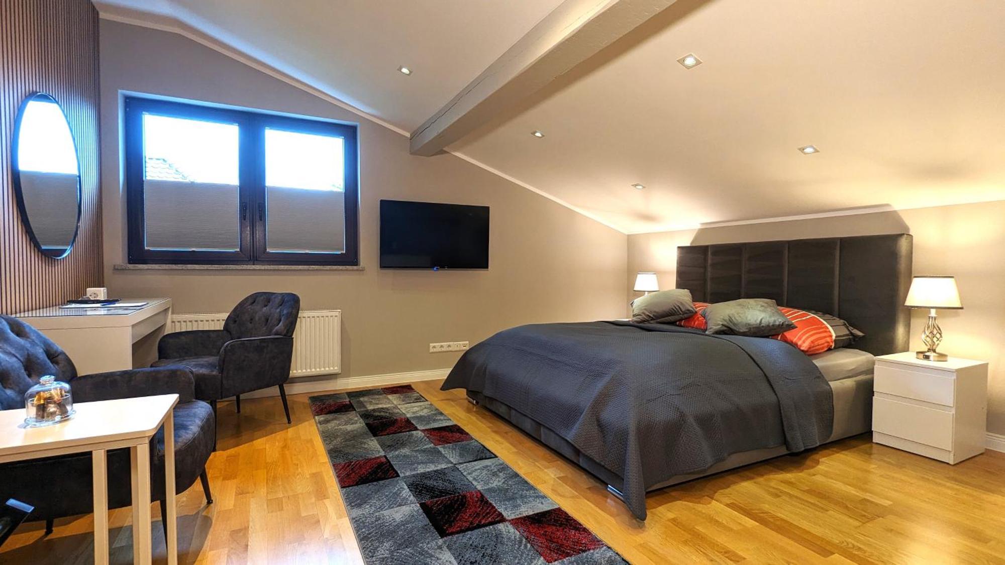 3 Rooms - Zimmervermietung Naehe Flughafen Ber - Gratis Wlan, Parken & Netflix Берлин Екстериор снимка