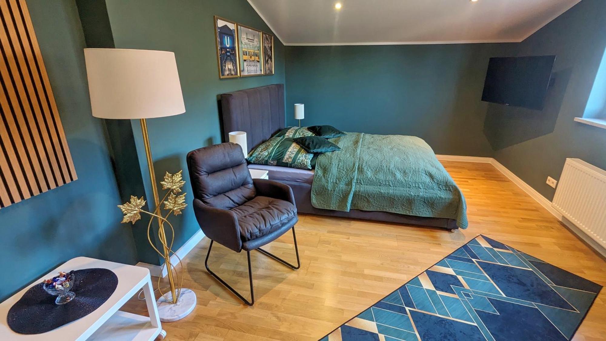3 Rooms - Zimmervermietung Naehe Flughafen Ber - Gratis Wlan, Parken & Netflix Берлин Екстериор снимка