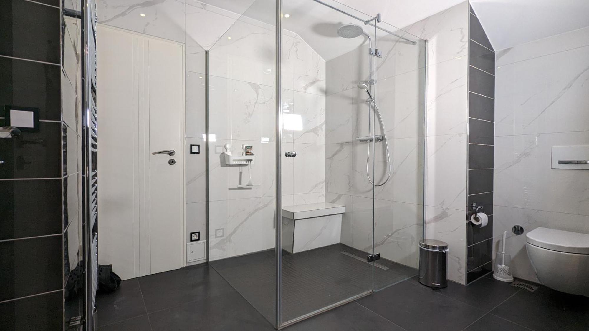 3 Rooms - Zimmervermietung Naehe Flughafen Ber - Gratis Wlan, Parken & Netflix Берлин Екстериор снимка