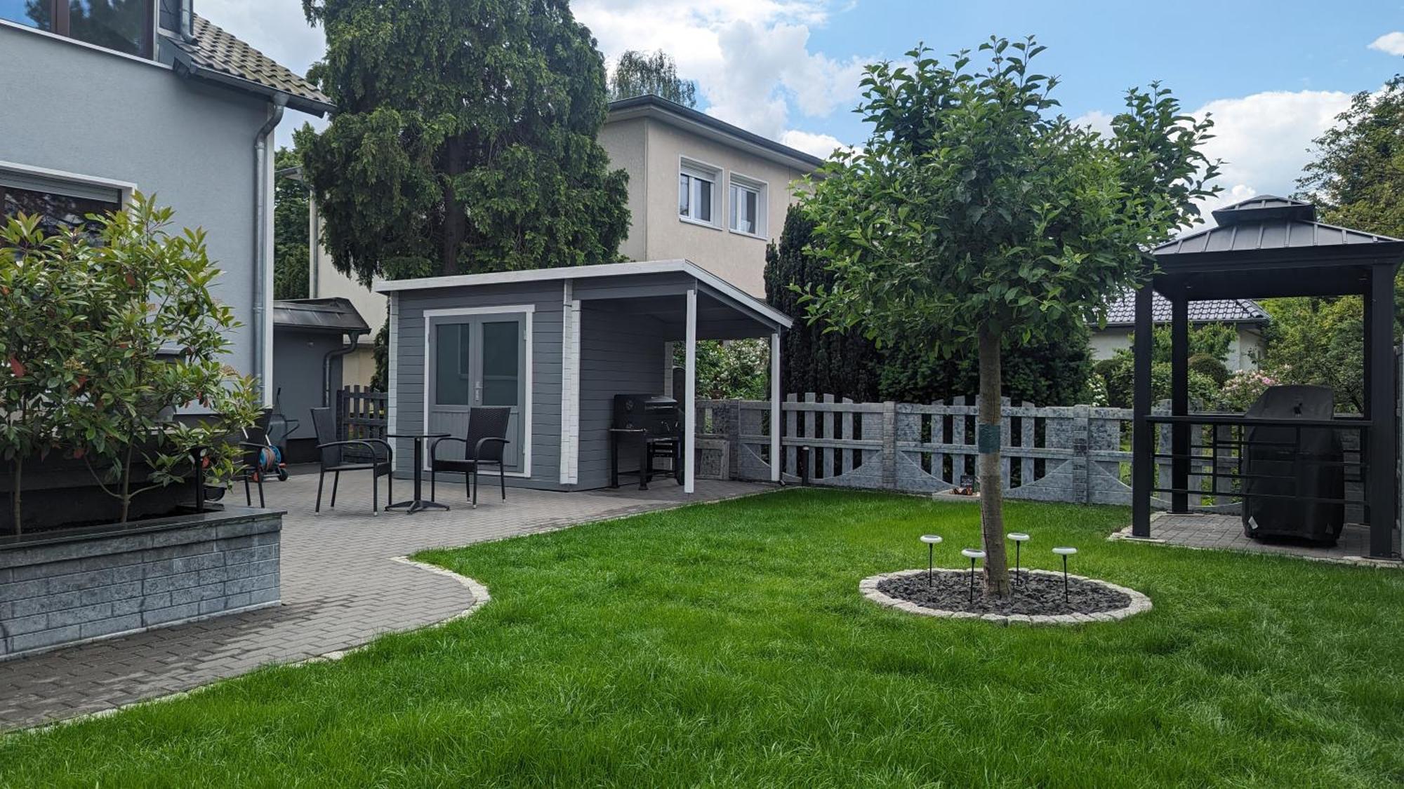 3 Rooms - Zimmervermietung Naehe Flughafen Ber - Gratis Wlan, Parken & Netflix Берлин Екстериор снимка