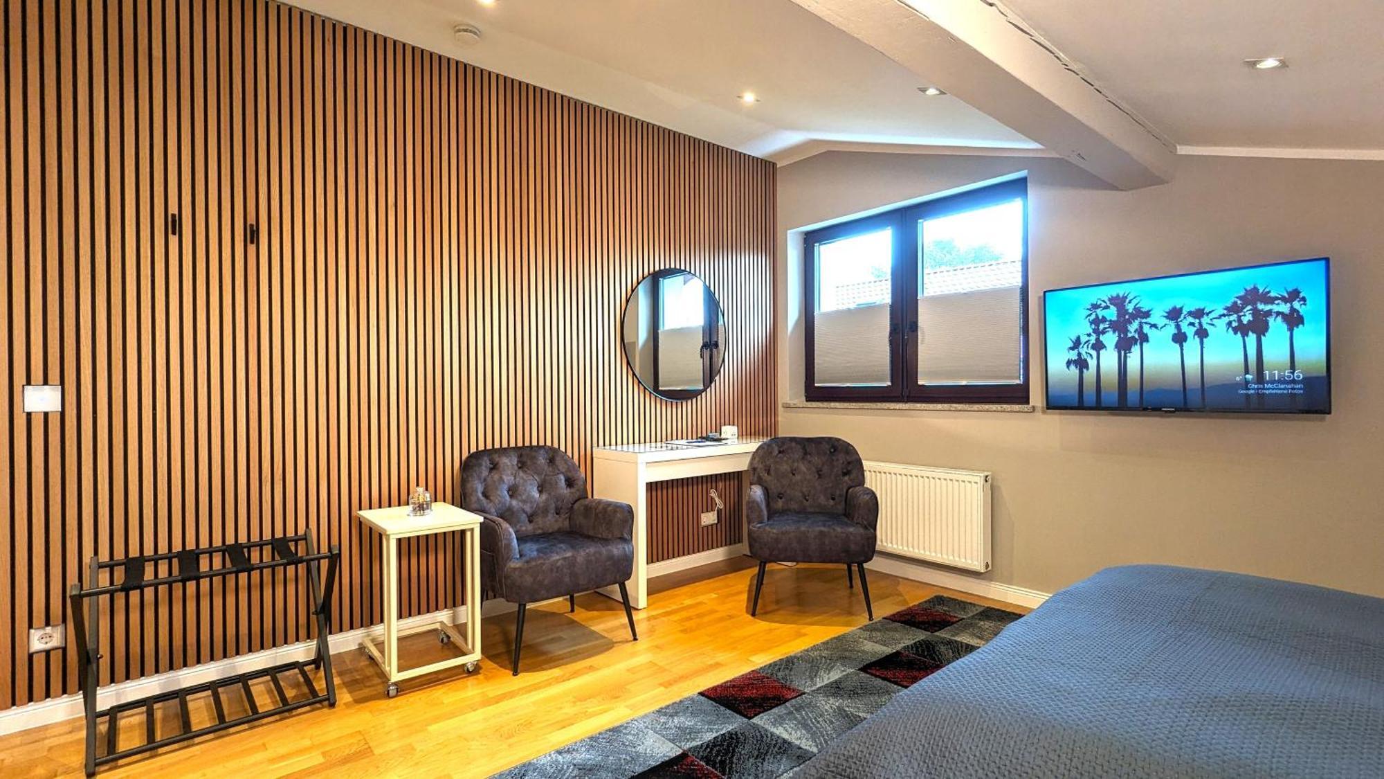 3 Rooms - Zimmervermietung Naehe Flughafen Ber - Gratis Wlan, Parken & Netflix Берлин Стая снимка